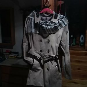 Gorgeous ❤️ button down trenchcoat W118